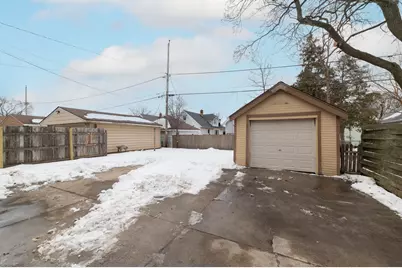 1468 S 54th St, West Milwaukee, WI 53214 - Photo 25