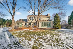 9615 W Huntington Dr, Mequon, WI 53097 - Photo 35