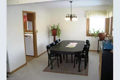 2021  Garfield Ave, Sheboygan, WI 53081 - Photo 9