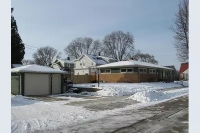 2021  Garfield Ave, Sheboygan, WI 53081 - Photo 25