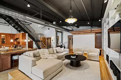 730 N Plankinton Ave #10C, Milwaukee, WI 53203 - Photo 3