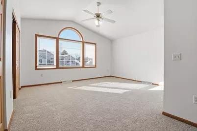 622  Shepherds Dr #4, West Bend, WI 53090 - Photo 7