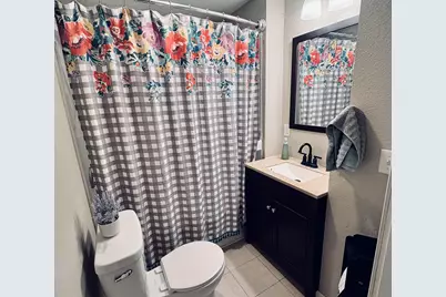 311 S Lapham Peak Rd, Delafield, WI 53018 - Photo 11