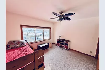 311 S Lapham Peak Rd, Delafield, WI 53018 - Photo 17