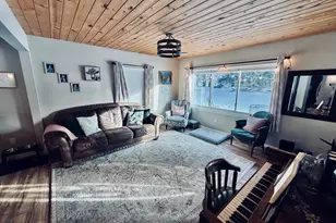 311 S Lapham Peak Rd, Delafield, WI 53018 - Photo 7