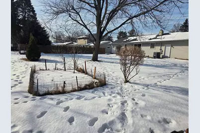 609  Madison Dr, Delavan, WI 53115 - Photo 25