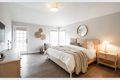 5419 W Bayberry Pkwy, Mequon, WI 53092 - Photo 17