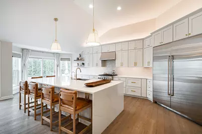 5419 W Bayberry Pkwy, Mequon, WI 53092 - Photo 13