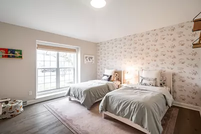 5419 W Bayberry Pkwy, Mequon, WI 53092 - Photo 29