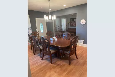 4310  Jackson Dr, Jackson, WI 53037 - Photo 5