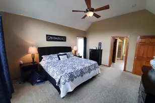 W150N7229 Paseo Ln, Menomonee Falls, WI 53051 - Photo 13