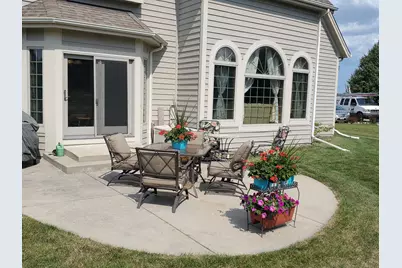 W150N7229  Paseo Ln, Menomonee Falls, WI 53051 - Photo 25