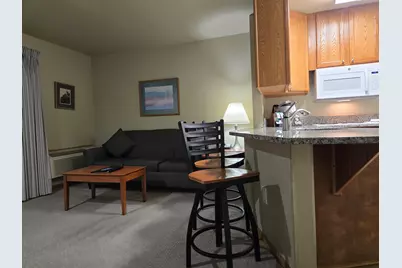 111  Center St #235, Lake Geneva, WI 53147 - Photo 3