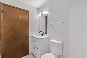 8150 S 88th St, Franklin, WI 53132 - Photo 13