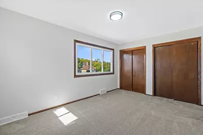 8150 S 88th St, Franklin, WI 53132 - Photo 17