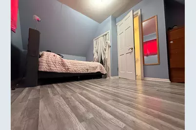 8633 W Lapham St, West Allis, WI 53214 - Photo 5