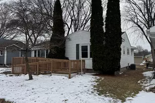 531 2nd St, La Crescent, MN 55947 - Photo 5