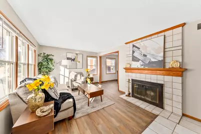 6136 W Oklahoma Ave, Milwaukee, WI 53219 - Photo 3