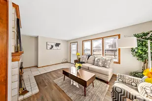 6136 W Oklahoma Ave, Milwaukee, WI 53219 - Photo 5