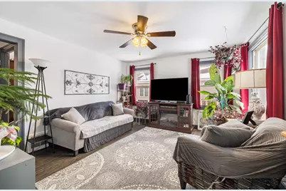 513  Sugar Creek St, Delavan, WI 53115 - Photo 5