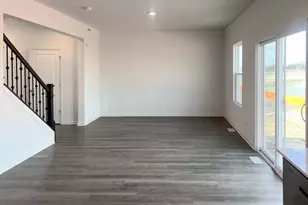 7136 Fair Oaks Rd, Racine, WI 53403 - Photo 3