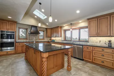 S90W27045  Norway Dr, Vernon, WI 53149 - Photo 13