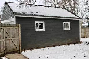 225 Maple Ave, Walworth, WI 53184 - Photo 31