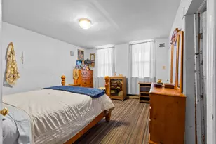 2435 S 12th St, Milwaukee, WI 53215 - Photo 21