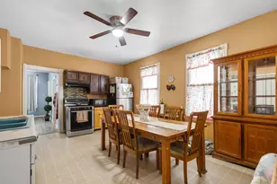 2435 S 12th St, Milwaukee, WI 53215 - Photo 15