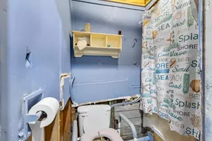 2435 S 12th St, Milwaukee, WI 53215 - Photo 17