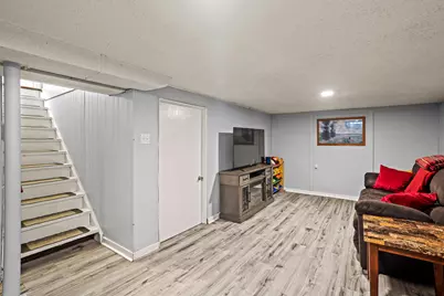 8421  17th Ave, Kenosha, WI 53143 - Photo 19