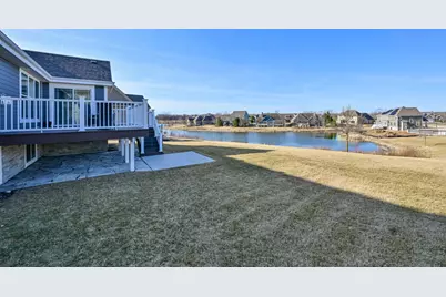 1525  Mohican Trl, Waukesha, WI 53189 - Photo 35
