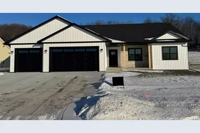 1341  Annapolis Dr, Holmen, WI 54636 - Photo 1