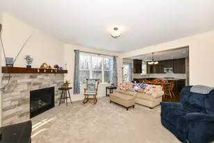 4420 Lilly Rd, Brookfield, WI 53005 - Photo 9