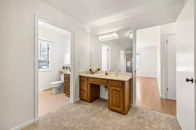 10121 N Lee Ct, Mequon, WI 53092 - Photo 13