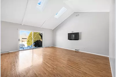 10121 N Lee Ct, Mequon, WI 53092 - Photo 23