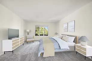 10121 N Lee Ct, Mequon, WI 53092 - Photo 11