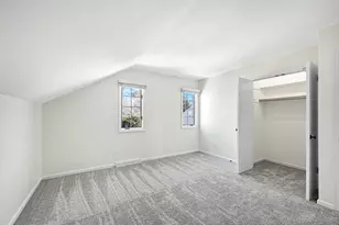 10121 N Lee Ct, Mequon, WI 53092 - Photo 17