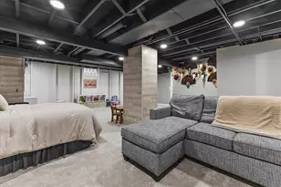 12940 W Wilbur Dr, New Berlin, WI 53151 - Photo 31