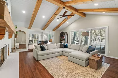 396  Kennedy Ct, Richfield, WI 53017 - Photo 3