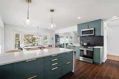 396  Kennedy Ct, Richfield, WI 53017 - Photo 15