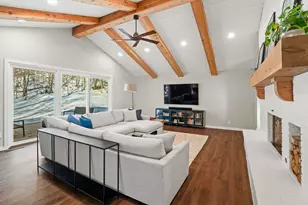 396 Kennedy Ct, Richfield, WI 53017 - Photo 7