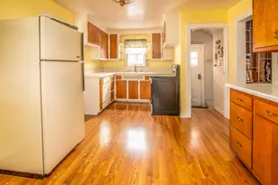 921 N Center St, Beaver Dam, WI 53916 - Photo 9