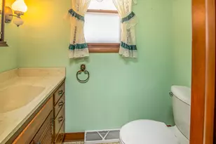 921 N Center St, Beaver Dam, WI 53916 - Photo 7