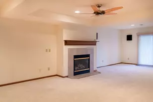 1648 Whitetail Run, Hartford, WI 53027 - Photo 17