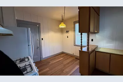 2606  Olive St, Racine, WI 53403 - Photo 9