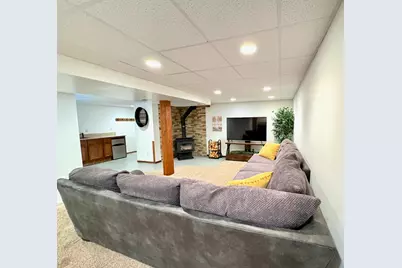 426  Sylvan Dr, Fontana, WI 53125 - Photo 21