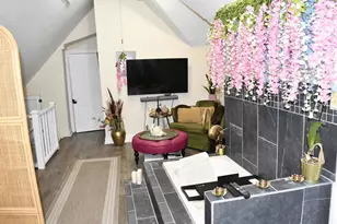 2736 N Oakland Ave, Milwaukee, WI 53211 - Photo 39