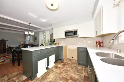 12553 N Woodberry Dr, Mequon, WI 53092 - Photo 17