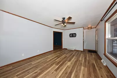 N84W18110  Menomonee Ave, Menomonee Falls, WI 53051 - Photo 5